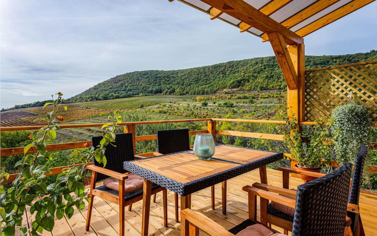 Eged Lodge Eger Ngoại thất bức ảnh
