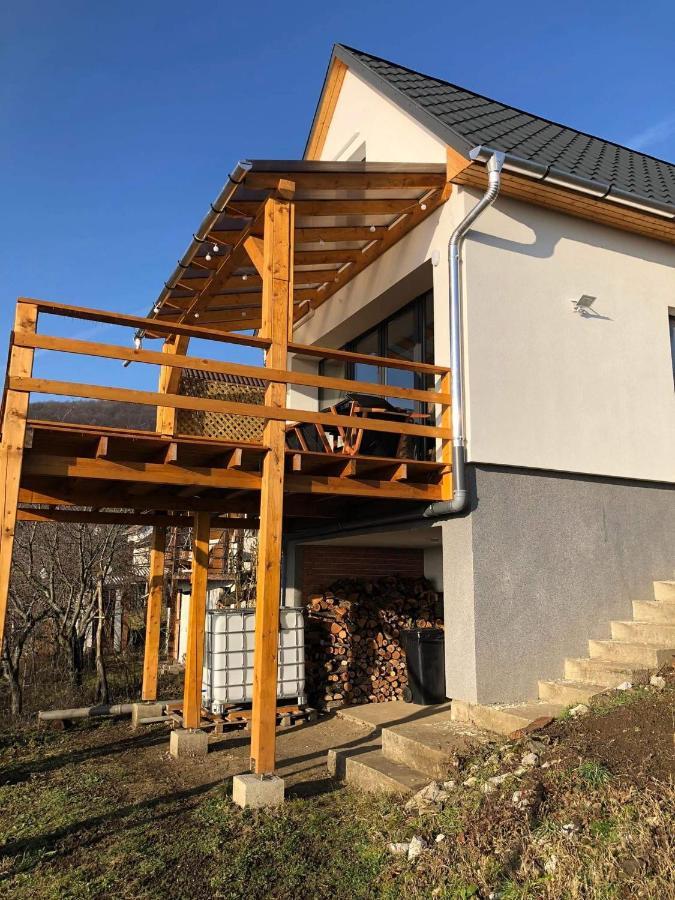 Eged Lodge Eger Ngoại thất bức ảnh